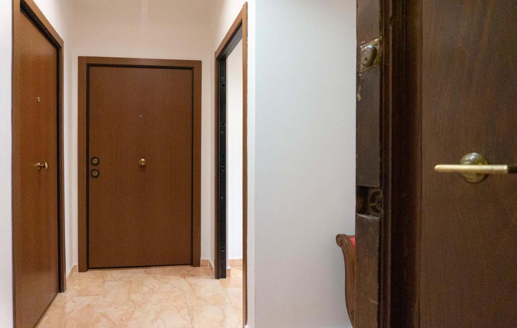 Colosseum Cosy Apartment Close To Metro Рим Экстерьер фото